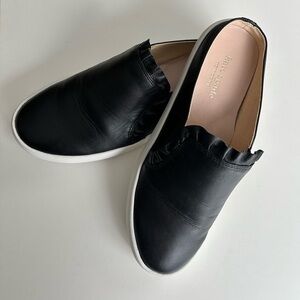 NWT Kate Spade Luna Leather Backless Women Runners, Slip On, Black, Size…